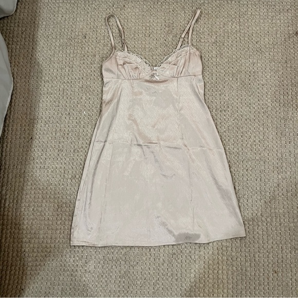 Princess Polly Mini dress - Picture 2 of 3